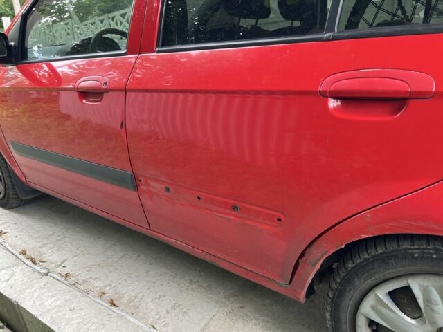 Красный Хендай Гетц, объемом двигателя 1.4 л и пробегом 283 тыс. км за 3500 $, фото 11 на Automoto.ua