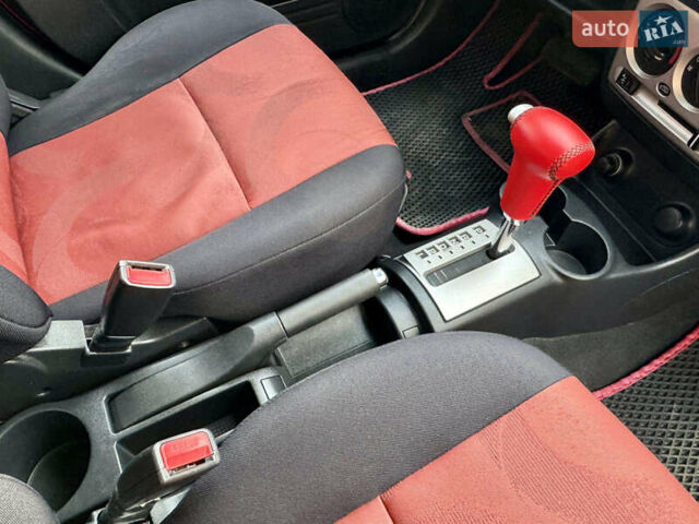 Красный Хендай Гетц, объемом двигателя 1.6 л и пробегом 147 тыс. км за 5999 $, фото 32 на Automoto.ua