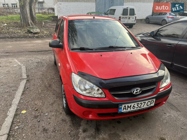 Червоний Хендай Гетц, об'ємом двигуна 1.09 л та пробігом 174 тис. км за 3900 $, фото 1 на Automoto.ua