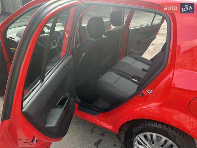 Червоний Хендай Гетц, об'ємом двигуна 1.09 л та пробігом 174 тис. км за 3900 $, фото 26 на Automoto.ua