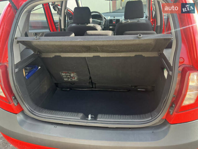 Червоний Хендай Гетц, об'ємом двигуна 1.09 л та пробігом 174 тис. км за 3900 $, фото 29 на Automoto.ua