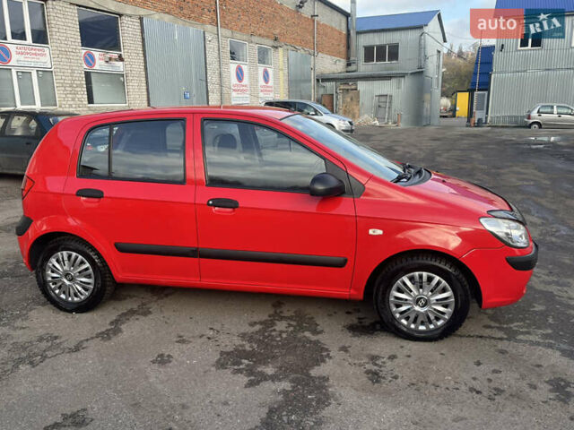Червоний Хендай Гетц, об'ємом двигуна 1.09 л та пробігом 174 тис. км за 3900 $, фото 9 на Automoto.ua