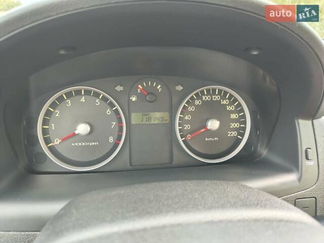 Червоний Хендай Гетц, об'ємом двигуна 1.4 л та пробігом 118 тис. км за 6200 $, фото 16 на Automoto.ua
