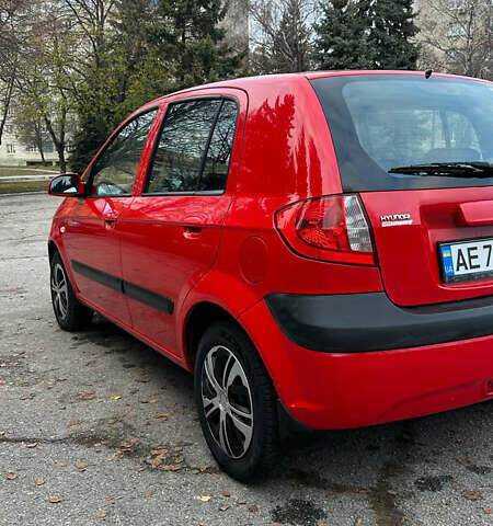 Червоний Хендай Гетц, об'ємом двигуна 1.4 л та пробігом 86 тис. км за 6500 $, фото 4 на Automoto.ua