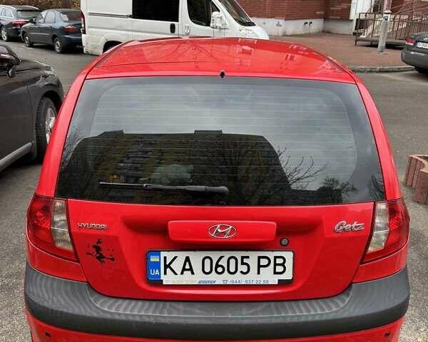 Красный Хендай Гетц, объемом двигателя 1.4 л и пробегом 179 тыс. км за 6700 $, фото 1 на Automoto.ua