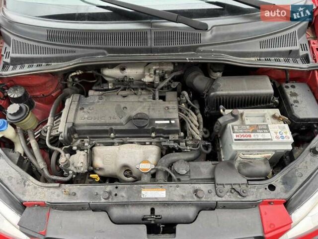 Красный Хендай Гетц, объемом двигателя 1.4 л и пробегом 179 тыс. км за 6700 $, фото 10 на Automoto.ua