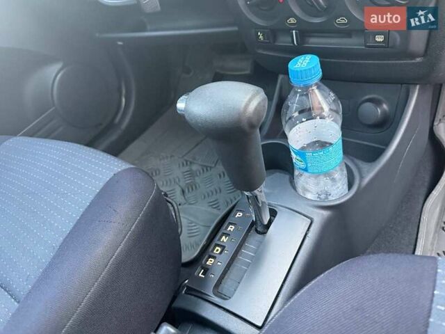Червоний Хендай Гетц, об'ємом двигуна 1.4 л та пробігом 117 тис. км за 5999 $, фото 41 на Automoto.ua