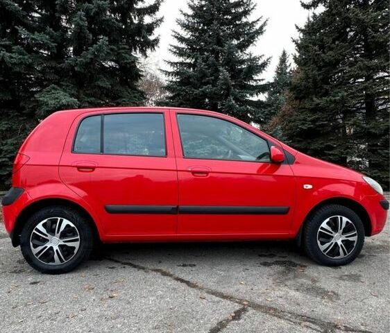 Червоний Хендай Гетц, об'ємом двигуна 1.4 л та пробігом 86 тис. км за 6700 $, фото 6 на Automoto.ua