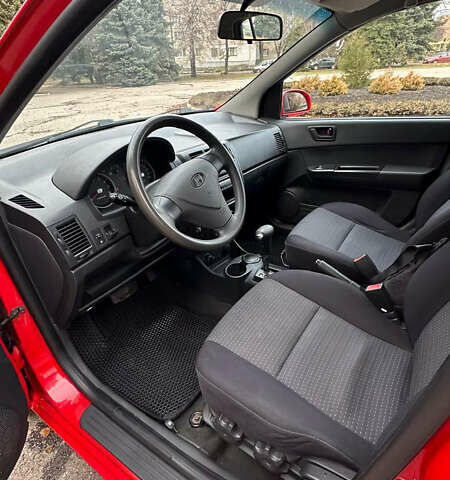 Червоний Хендай Гетц, об'ємом двигуна 1.4 л та пробігом 86 тис. км за 6500 $, фото 9 на Automoto.ua
