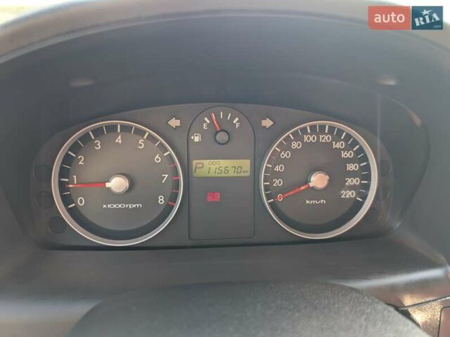 Красный Хендай Гетц, объемом двигателя 1.6 л и пробегом 115 тыс. км за 6700 $, фото 14 на Automoto.ua