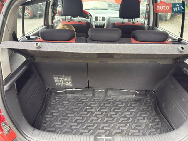 Червоний Хендай Гетц, об'ємом двигуна 1.4 л та пробігом 150 тис. км за 5900 $, фото 10 на Automoto.ua