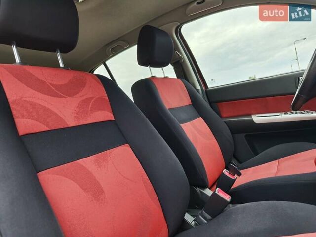 Червоний Хендай Гетц, об'ємом двигуна 1.4 л та пробігом 118 тис. км за 6200 $, фото 6 на Automoto.ua