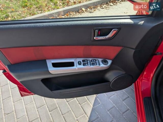 Красный Хендай Гетц, объемом двигателя 1.6 л и пробегом 115 тыс. км за 6700 $, фото 8 на Automoto.ua