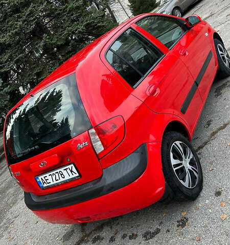 Червоний Хендай Гетц, об'ємом двигуна 1.4 л та пробігом 86 тис. км за 6500 $, фото 1 на Automoto.ua