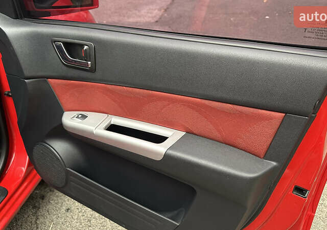 Красный Хендай Гетц, объемом двигателя 1.4 л и пробегом 143 тыс. км за 6600 $, фото 20 на Automoto.ua