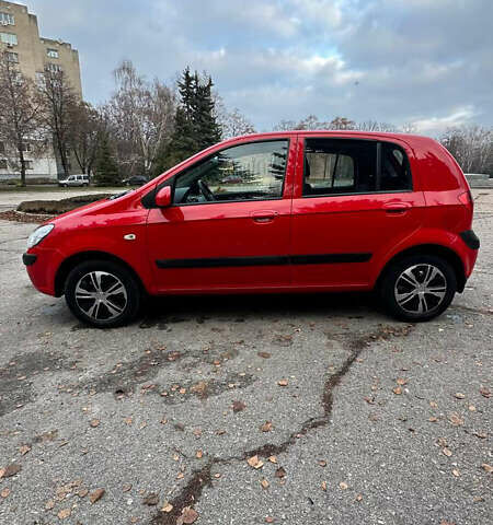 Червоний Хендай Гетц, об'ємом двигуна 1.4 л та пробігом 86 тис. км за 6500 $, фото 2 на Automoto.ua