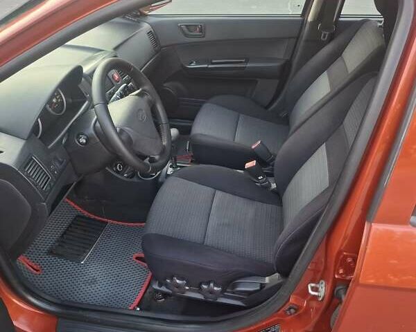 Красный Хендай Гетц, объемом двигателя 1.4 л и пробегом 180 тыс. км за 5400 $, фото 9 на Automoto.ua