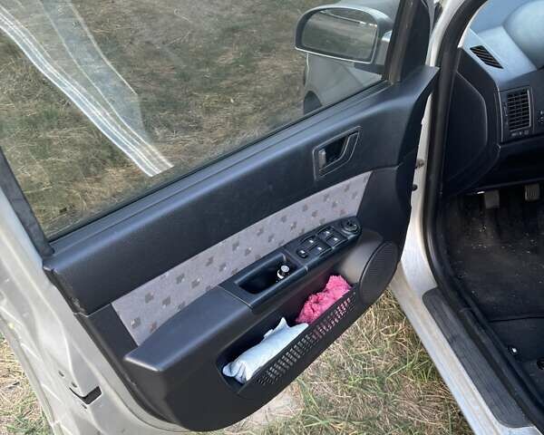 Хендай Гетц, объемом двигателя 1.6 л и пробегом 121 тыс. км за 5000 $, фото 8 на Automoto.ua