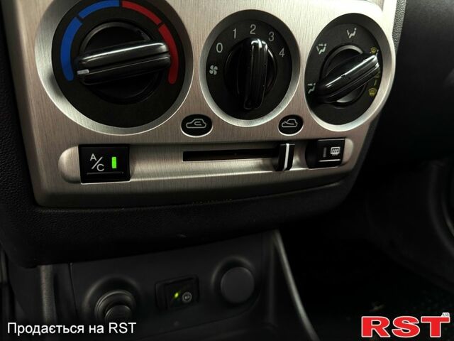 Хендай Гетц, объемом двигателя 1.4 л и пробегом 143 тыс. км за 5500 $, фото 11 на Automoto.ua