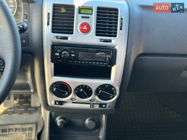 Хендай Гетц, об'ємом двигуна 1.4 л та пробігом 199 тис. км за 4600 $, фото 5 на Automoto.ua