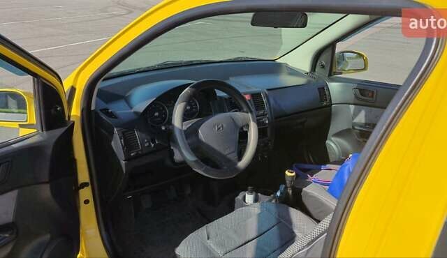 Хендай Гетц 2004 в Нежине на Automoto.ua Желтый Хендай Гетц, объемом двигателя 1.1 л и пробегом 222 тыс. км за 3500 $, фото 4 на Automoto.ua