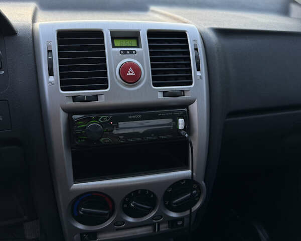 Желтый Хендай Гетц, объемом двигателя 1.4 л и пробегом 203 тыс. км за 5200 $, фото 25 на Automoto.ua