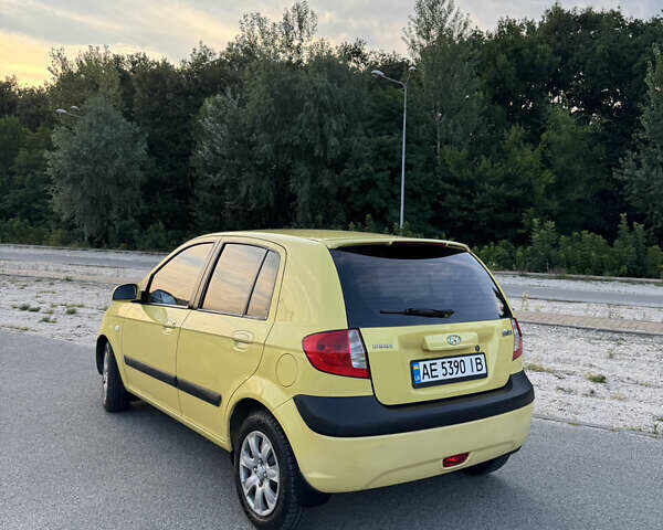 Желтый Хендай Гетц, объемом двигателя 1.4 л и пробегом 203 тыс. км за 5200 $, фото 7 на Automoto.ua