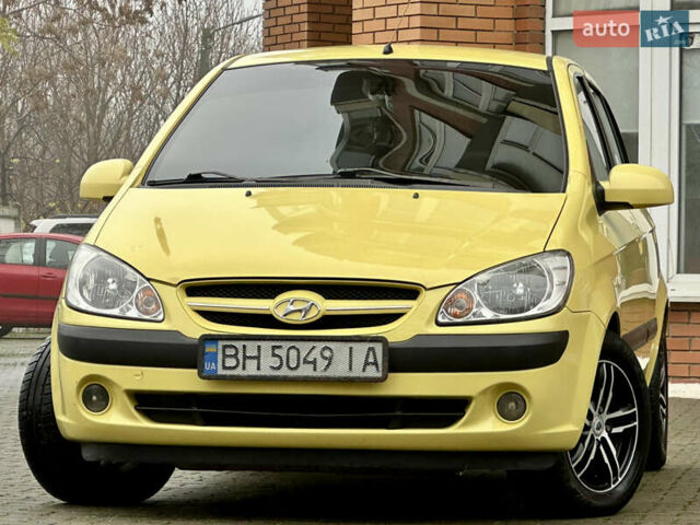 Желтый Хендай Гетц, объемом двигателя 1.4 л и пробегом 170 тыс. км за 4900 $, фото 2 на Automoto.ua