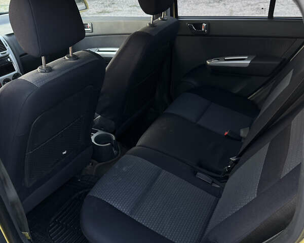 Желтый Хендай Гетц, объемом двигателя 1.4 л и пробегом 203 тыс. км за 5200 $, фото 17 на Automoto.ua