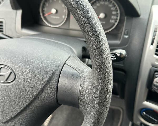 Жовтий Хендай Гетц, об'ємом двигуна 1.4 л та пробігом 144 тис. км за 5170 $, фото 13 на Automoto.ua