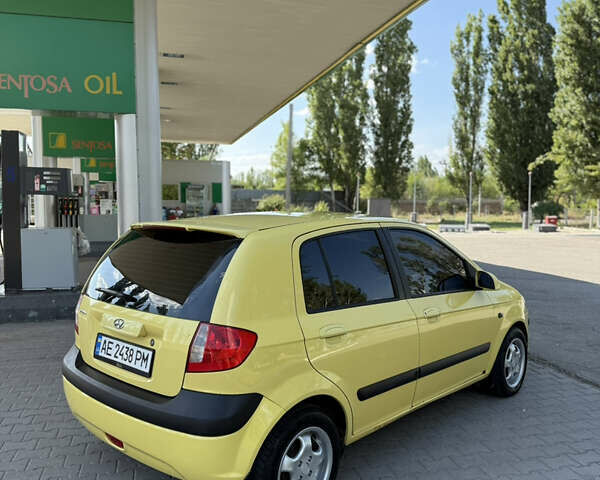 Жовтий Хендай Гетц, об'ємом двигуна 1.4 л та пробігом 198 тис. км за 4500 $, фото 4 на Automoto.ua