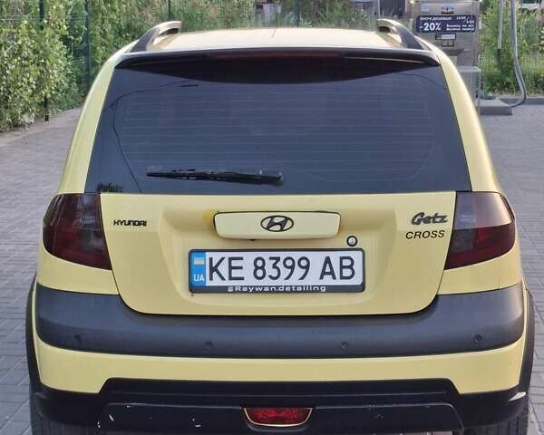 Жовтий Хендай Гетц, об'ємом двигуна 1.4 л та пробігом 240 тис. км за 5550 $, фото 3 на Automoto.ua