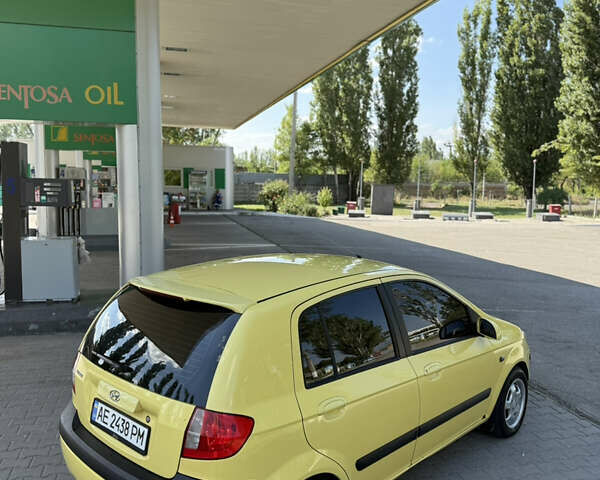 Жовтий Хендай Гетц, об'ємом двигуна 1.4 л та пробігом 198 тис. км за 4500 $, фото 5 на Automoto.ua
