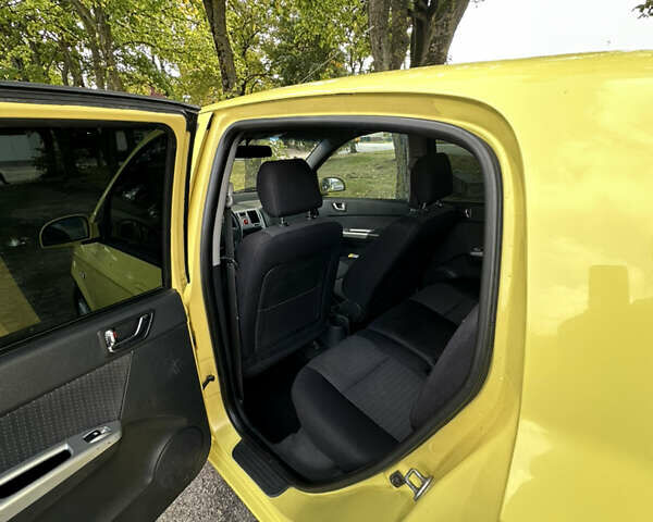 Жовтий Хендай Гетц, об'ємом двигуна 1.4 л та пробігом 207 тис. км за 4700 $, фото 18 на Automoto.ua