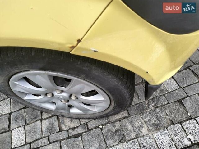 Жовтий Хендай Гетц, об'ємом двигуна 1.4 л та пробігом 137 тис. км за 5200 $, фото 5 на Automoto.ua