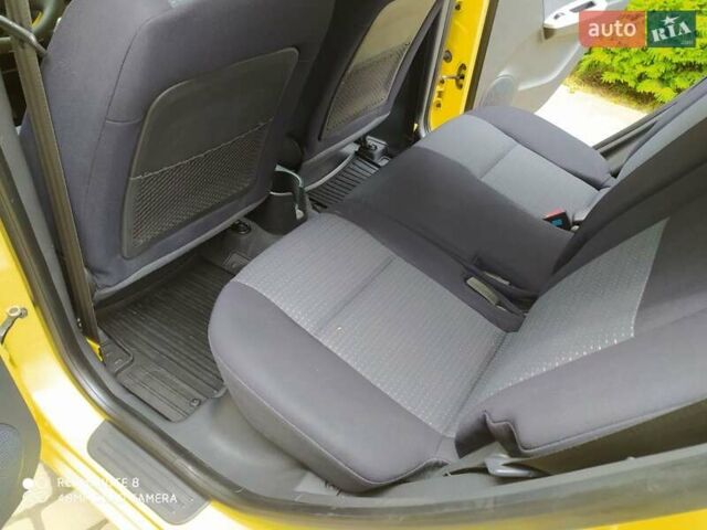 Жовтий Хендай Гетц, об'ємом двигуна 1.4 л та пробігом 37 тис. км за 5200 $, фото 28 на Automoto.ua
