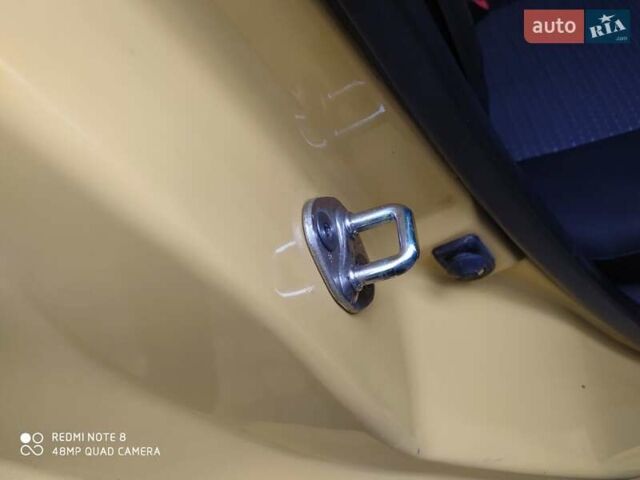 Жовтий Хендай Гетц, об'ємом двигуна 1.4 л та пробігом 37 тис. км за 5200 $, фото 36 на Automoto.ua