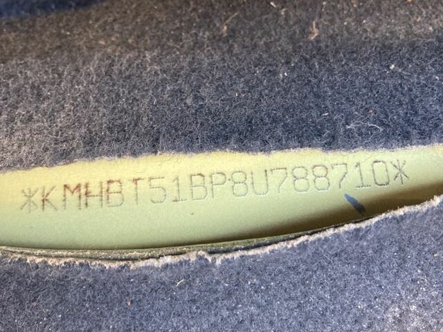 Желтый Хендай Гетц, объемом двигателя 1.6 л и пробегом 215 тыс. км за 3500 $, фото 11 на Automoto.ua