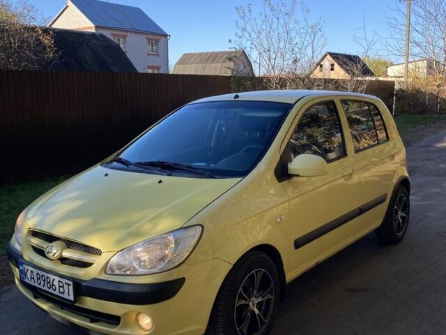 Желтый Хендай Гетц, объемом двигателя 1.6 л и пробегом 215 тыс. км за 3500 $, фото 3 на Automoto.ua