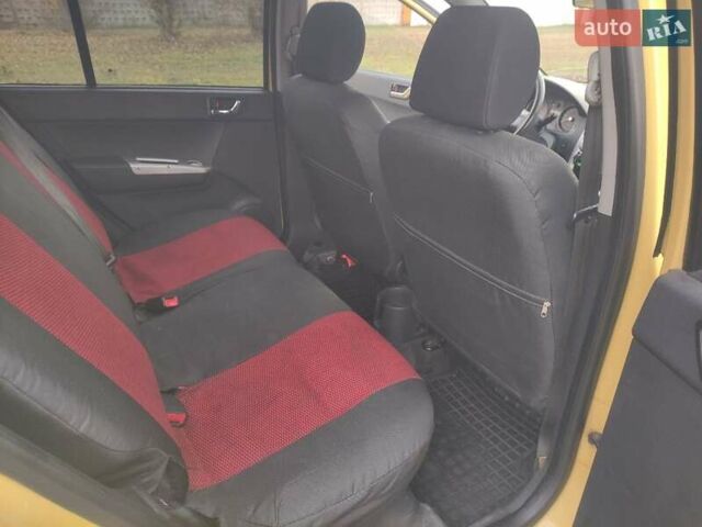Жовтий Хендай Гетц, об'ємом двигуна 1.4 л та пробігом 256 тис. км за 6000 $, фото 21 на Automoto.ua