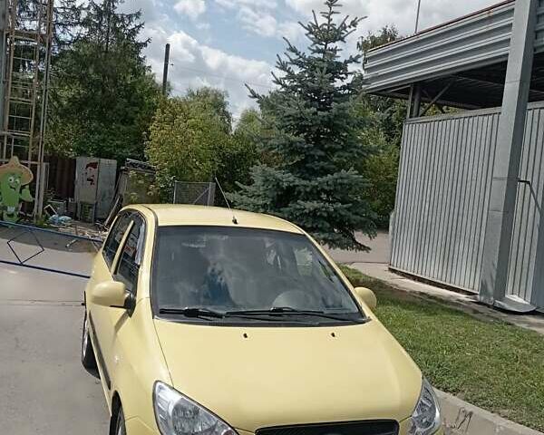 Желтый Хендай Гетц, объемом двигателя 1.4 л и пробегом 120 тыс. км за 5750 $, фото 10 на Automoto.ua