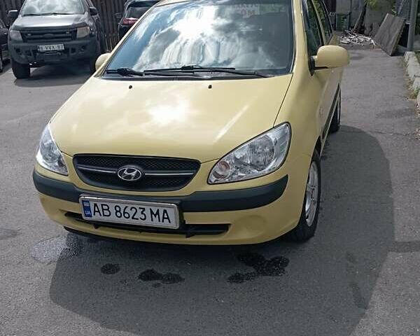 Желтый Хендай Гетц, объемом двигателя 1.4 л и пробегом 120 тыс. км за 5750 $, фото 5 на Automoto.ua