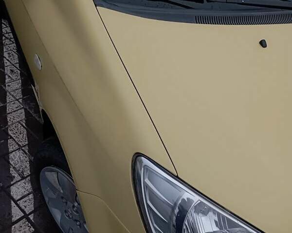 Желтый Хендай Гетц, объемом двигателя 1.4 л и пробегом 120 тыс. км за 5500 $, фото 14 на Automoto.ua