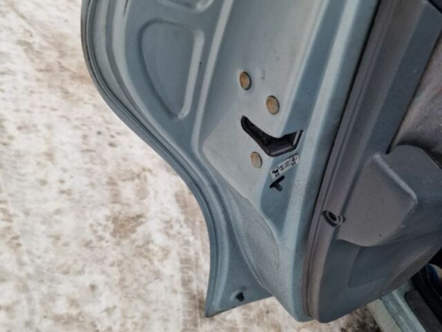 Серый Хендай Гетц, объемом двигателя 1.3 л и пробегом 320 тыс. км за 3100 $, фото 5 на Automoto.ua