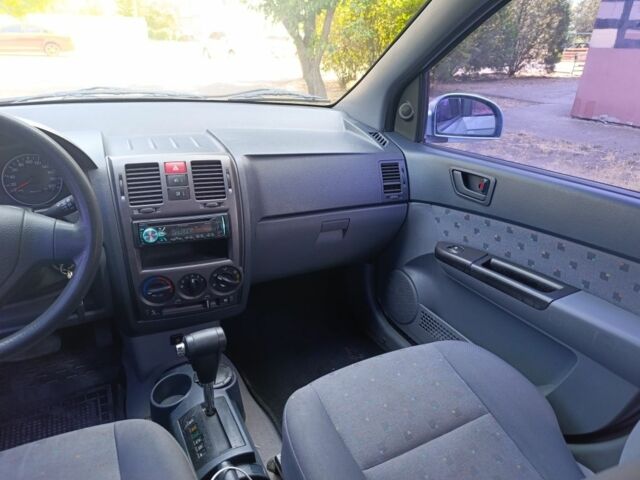 Серый Хендай Гетц, объемом двигателя 1.3 л и пробегом 226 тыс. км за 4500 $, фото 18 на Automoto.ua