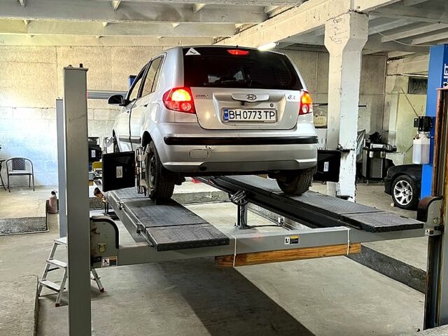 Сірий Хендай Гетц, об'ємом двигуна 1.3 л та пробігом 250 тис. км за 4800 $, фото 7 на Automoto.ua