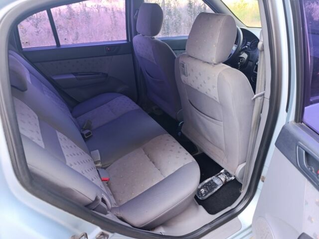 Серый Хендай Гетц, объемом двигателя 1.3 л и пробегом 226 тыс. км за 4500 $, фото 17 на Automoto.ua