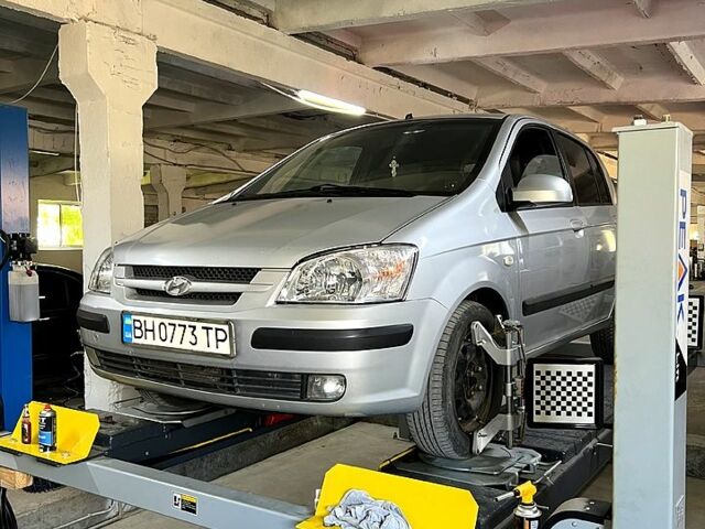 Сірий Хендай Гетц, об'ємом двигуна 1.3 л та пробігом 250 тис. км за 4800 $, фото 6 на Automoto.ua
