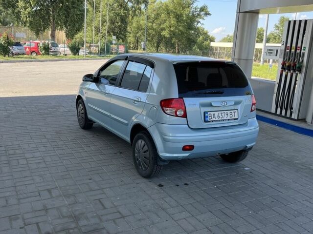 Серый Хендай Гетц, объемом двигателя 1.3 л и пробегом 270 тыс. км за 3100 $, фото 2 на Automoto.ua