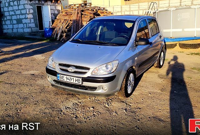 Серый Хендай Гетц, объемом двигателя 1.3 л и пробегом 166 тыс. км за 5100 $, фото 1 на Automoto.ua